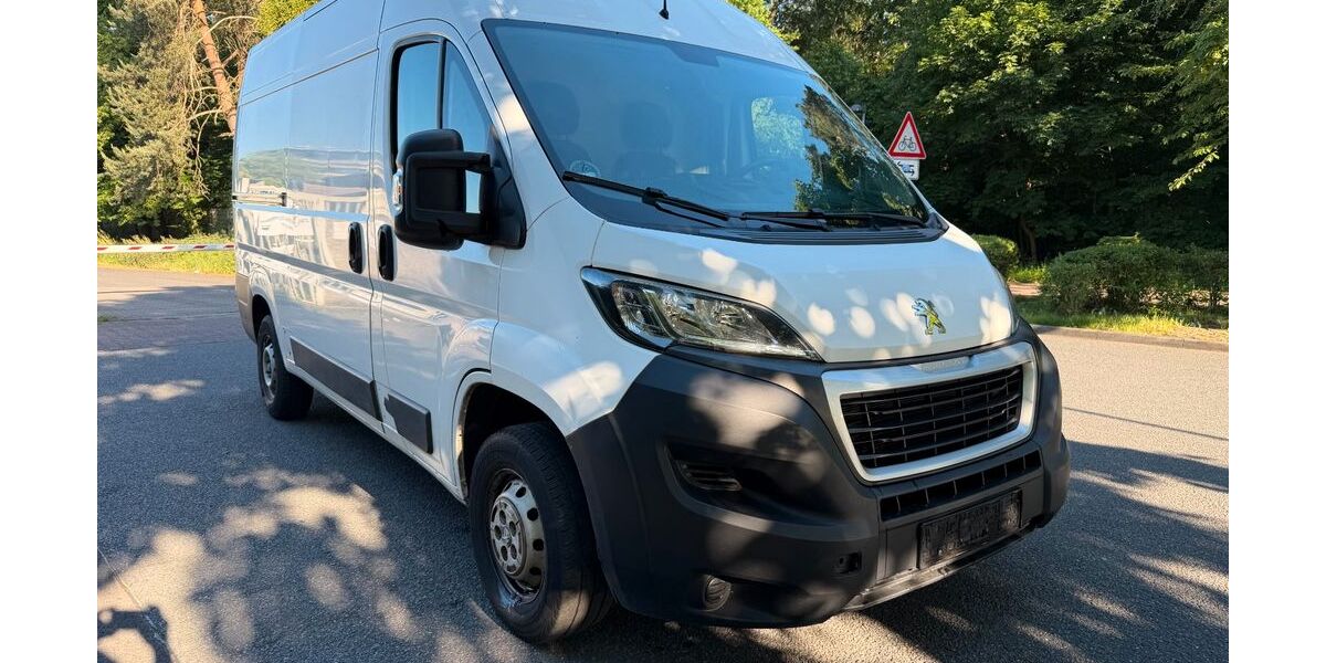 Peugeot Boxer 267.225 km 5.700 &euro; Frankfurt 60599