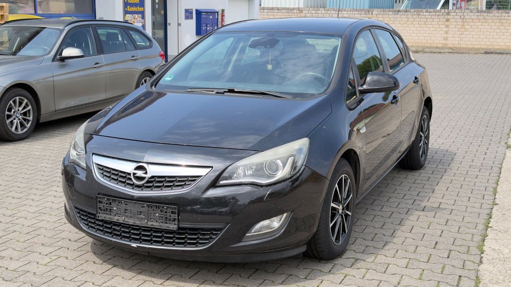 Opel Astra 185.000 km 2.400 &euro; Nidderau 61130