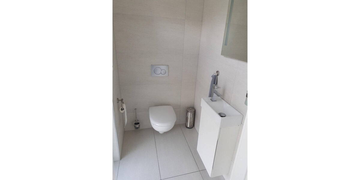 Einfamilienhaus Dreieich Buchschlag - 9 Zimmer, 300 m&sup2;, 4.390&euro; | Angebot:26712738
