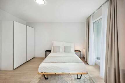 Zimmer Frankfurt am Main Westend Süd - 1 Zimmer, 1.305&euro; | Angebot:26917870