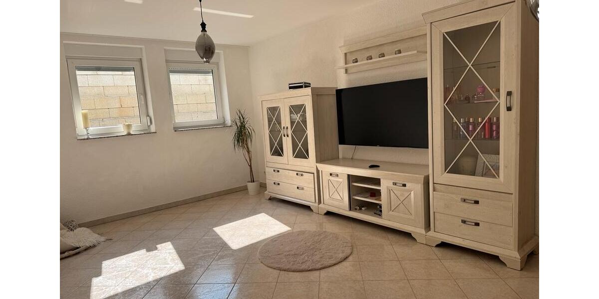 Etagenwohnung Frankfurt am Main Gutleutviertel - 2 Zimmer, 60 m&sup2;, 1.070&euro; | Angebot:25792454