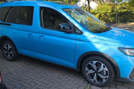 Ford Tourneo Connect 9.500 km 30.499 € Hanau 63454