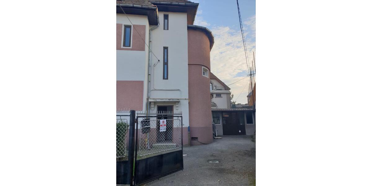 Mehrfamilienhaus, Wohnhaus Frankfurt am Main Sachsenhausen - 11 Zimmer, 310 m&sup2;, 360.000&euro; | Angebot:26507253