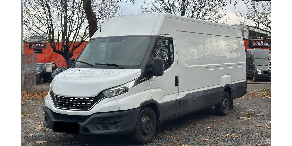 IVECO Andere 215.000 km 12.990 &euro; Darmstadt 64293