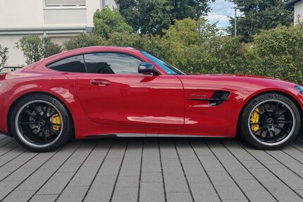 Mercedes-Benz AMG GT R 21.640 km 129.999 € Frankfurt am/Main 60389
