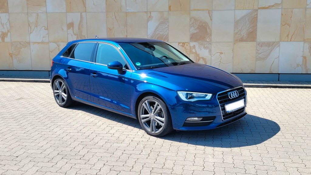 Audi A3 174.433 km 13.100 &euro; Frankfurt 60327