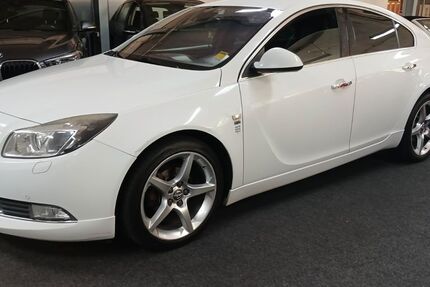 Opel Insignia 230.000 km 5.690 € Rüsselsheim 65428