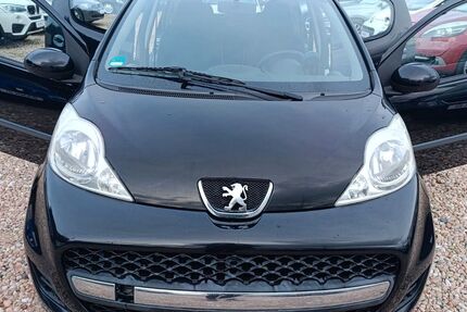 Peugeot 107 156.700 km 3.300 &euro; Rodgau 63110