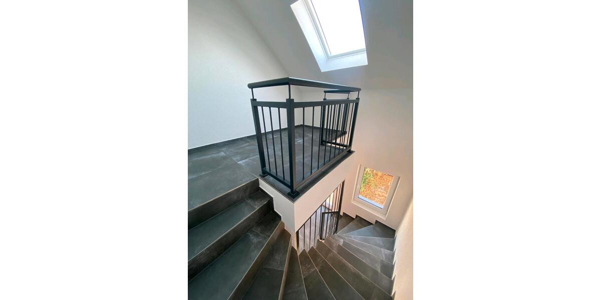 Dachgeschoßwohnung Kahl am Main - 4 Zimmer, 112 m&sup2;, 1.752&euro; | Angebot:26236084