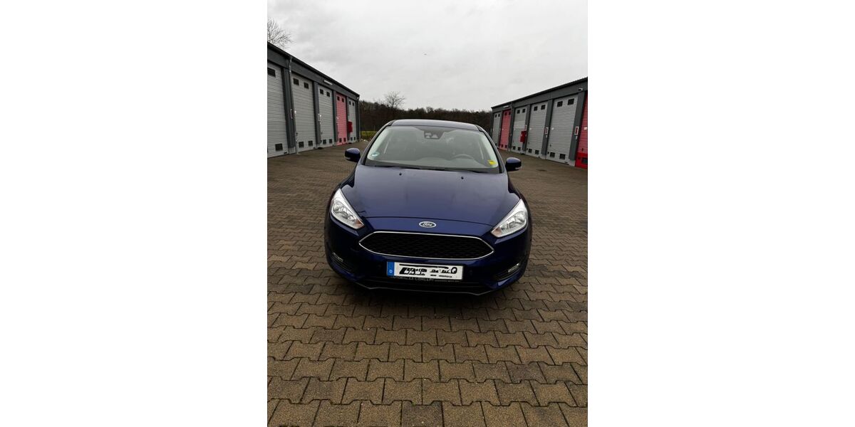 Ford Focus 81.028 km 7.499 &euro; Mainhausen 63533