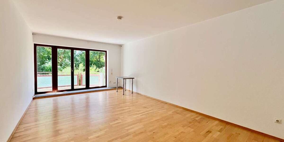 Etagenwohnung Frankfurt am Main Mitte-Nord - 3 Zimmer, 90 m&sup2;, 1.690&euro; | Angebot:27022311