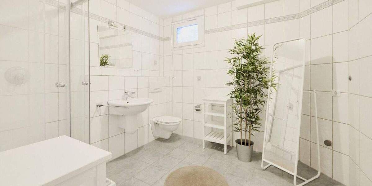 Einfamilienhaus Kronberg im Taunus Kronberg - 7 Zimmer, 197 m&sup2;, 1.595.000&euro; | Angebot:25698551