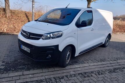 Opel Vivaro 62.000 km 16.200 &euro; Groß zimmern 64846