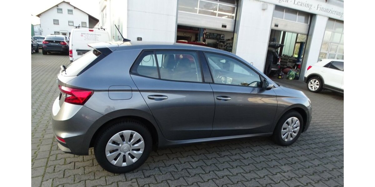 Skoda Fabia Active Klima, Sitzheizung, LED Scheinwerfer 38.470 km 13.490 &euro; Rodgau 63110