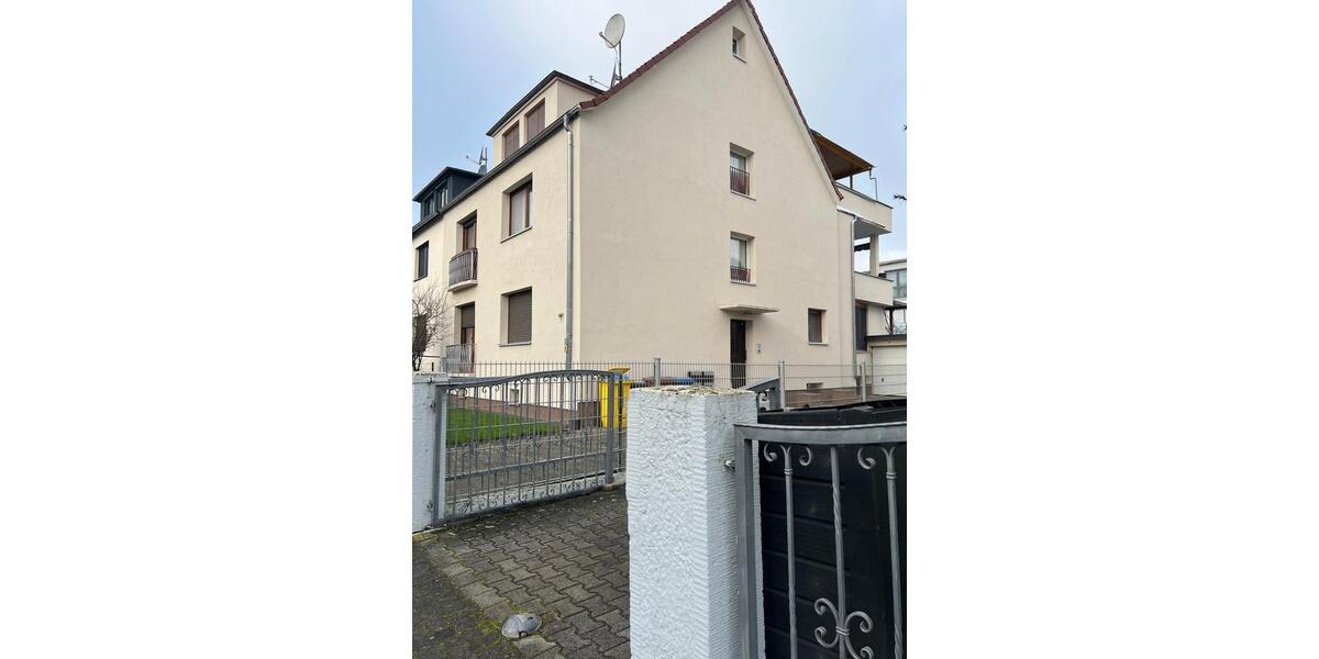 Etagenwohnung Hanau Lamboy - 3 Zimmer, 86 m&sup2;, 1.300&euro; | Angebot:25150729