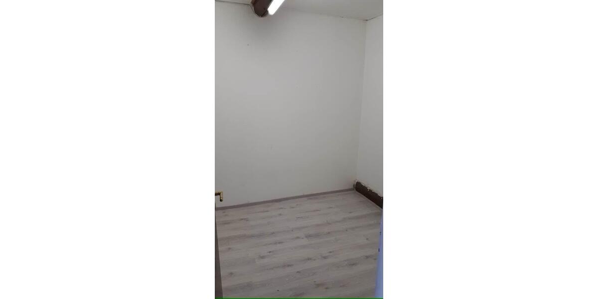 Etagenwohnung Wehrheim - 4 Zimmer, 75 m&sup2;, 700&euro; | Angebot:26312763