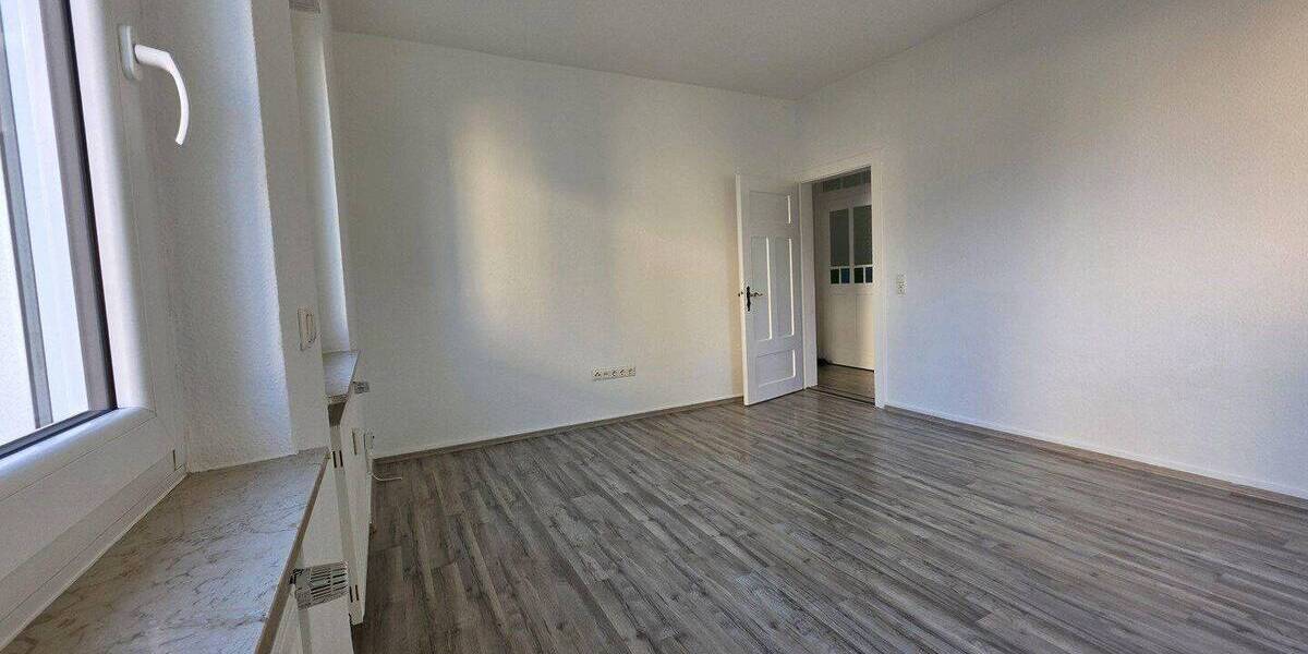Etagenwohnung Hanau Großauheim - 3 Zimmer, 60 m&sup2;, 800&euro; | Angebot:26909303