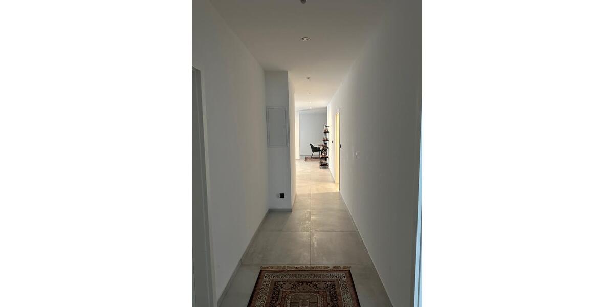 Einfamilienhaus Rodgau - 4 Zimmer, 170 m&sup2;, 1.690&euro; | Angebot:25479982