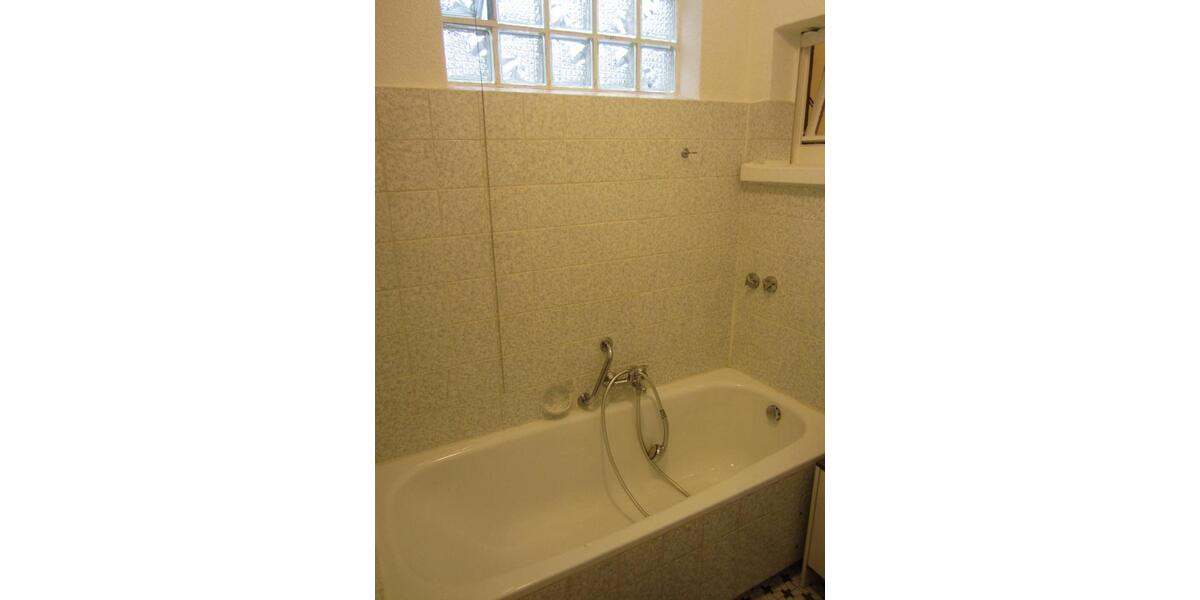 Stilvolle 2-Zimmer-Wohnung mit Einbauküche in Obertshausen 2 zimmer