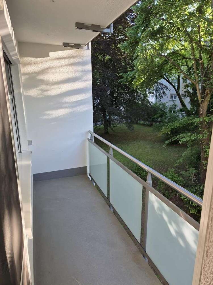 Wohnung zum Mieten in Frankfurt am Main 650 € 52 m²
