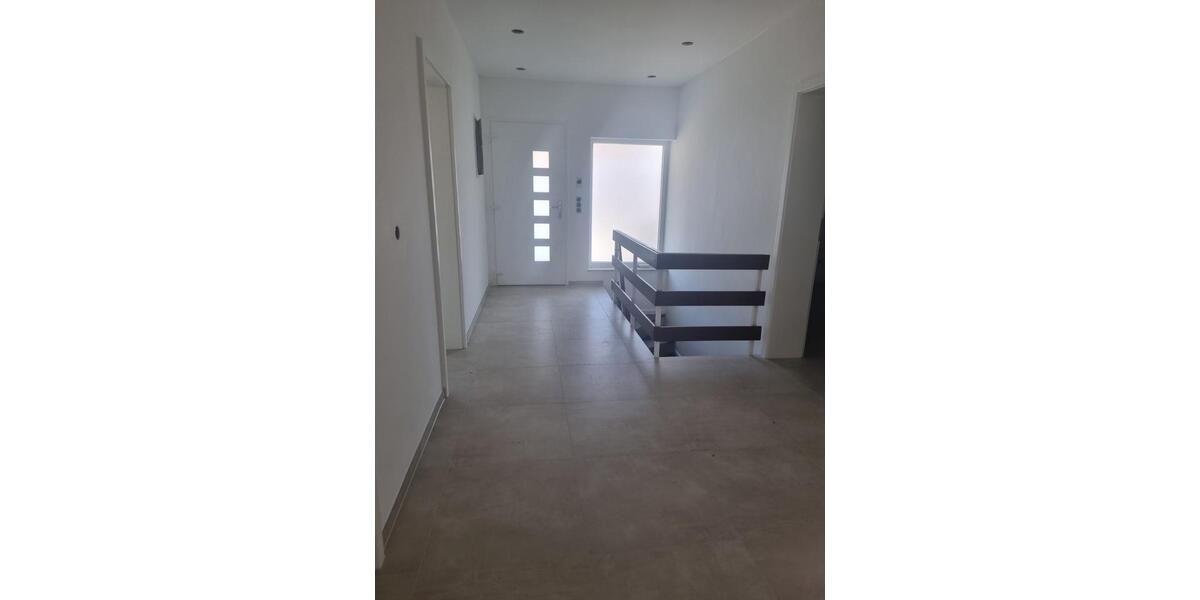 Doppelhaushälfte Mainhausen - 6 Zimmer, 160 m&sup2;, 1.800&euro; | Angebot:25297128