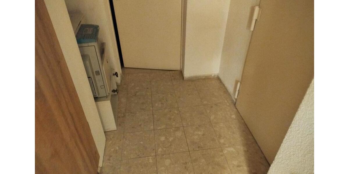 Etagenwohnung Frankfurt am Main Nordend Ost - 1 Zimmer, 37 m&sup2;, 660&euro; | Angebot:25292053