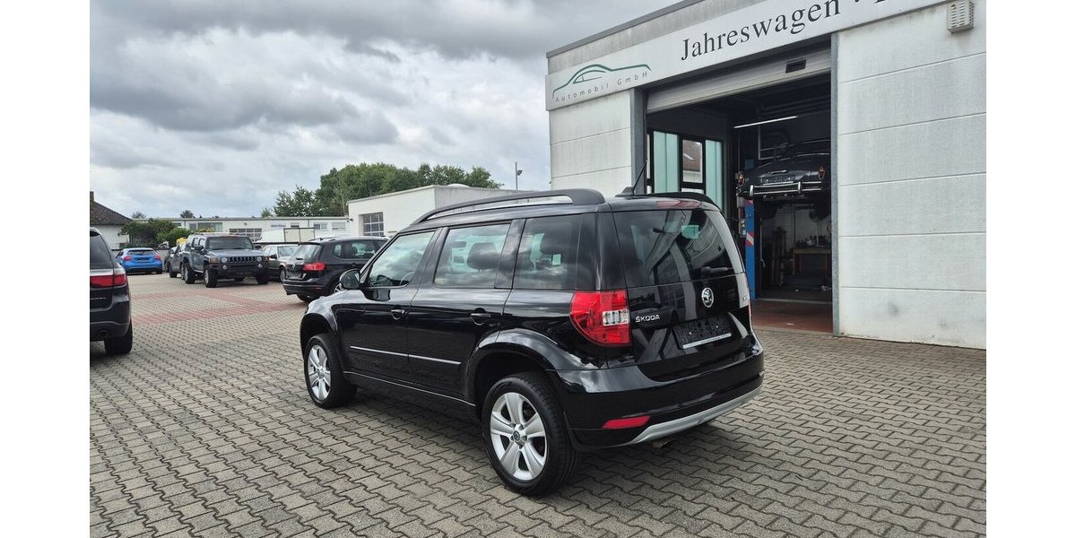 Skoda Yeti Drive Automatik, Bi-Xenon, Einparkhilfe, Klim 43.468 km 16.890 &euro; Rodgau 63110
