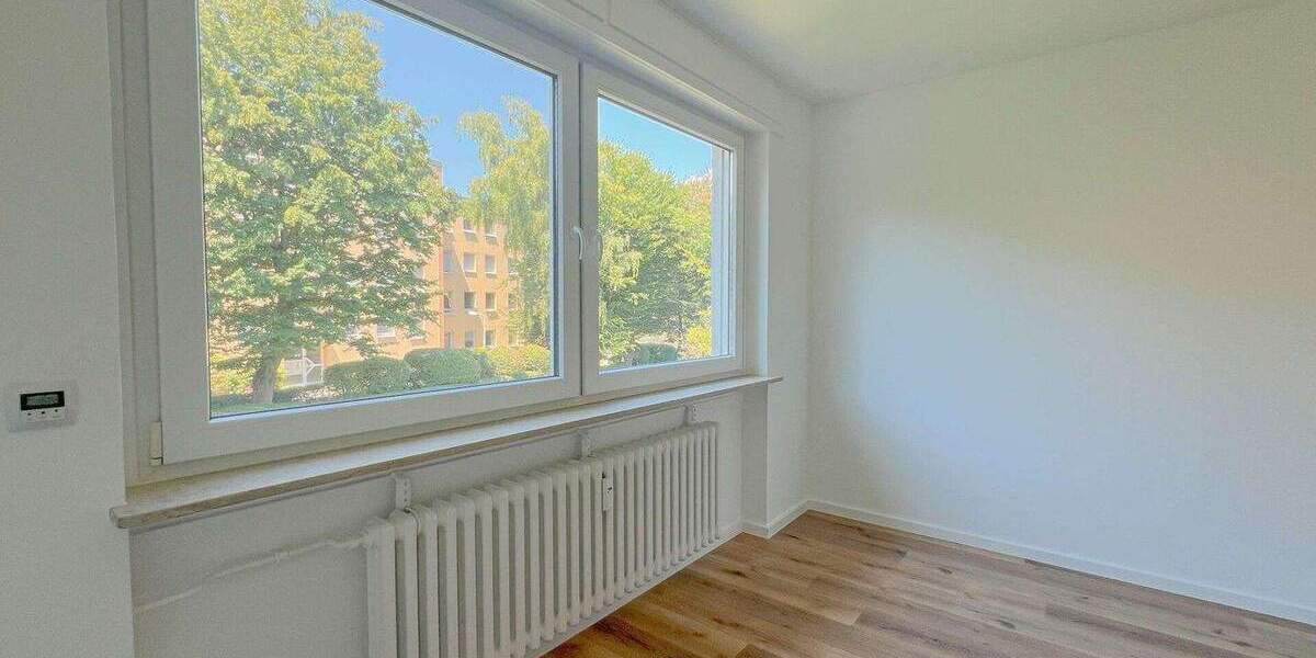 Etagenwohnung Schwalbach am Taunus - 3 Zimmer, 75 m&sup2;, 299.000&euro; | Angebot:25744793