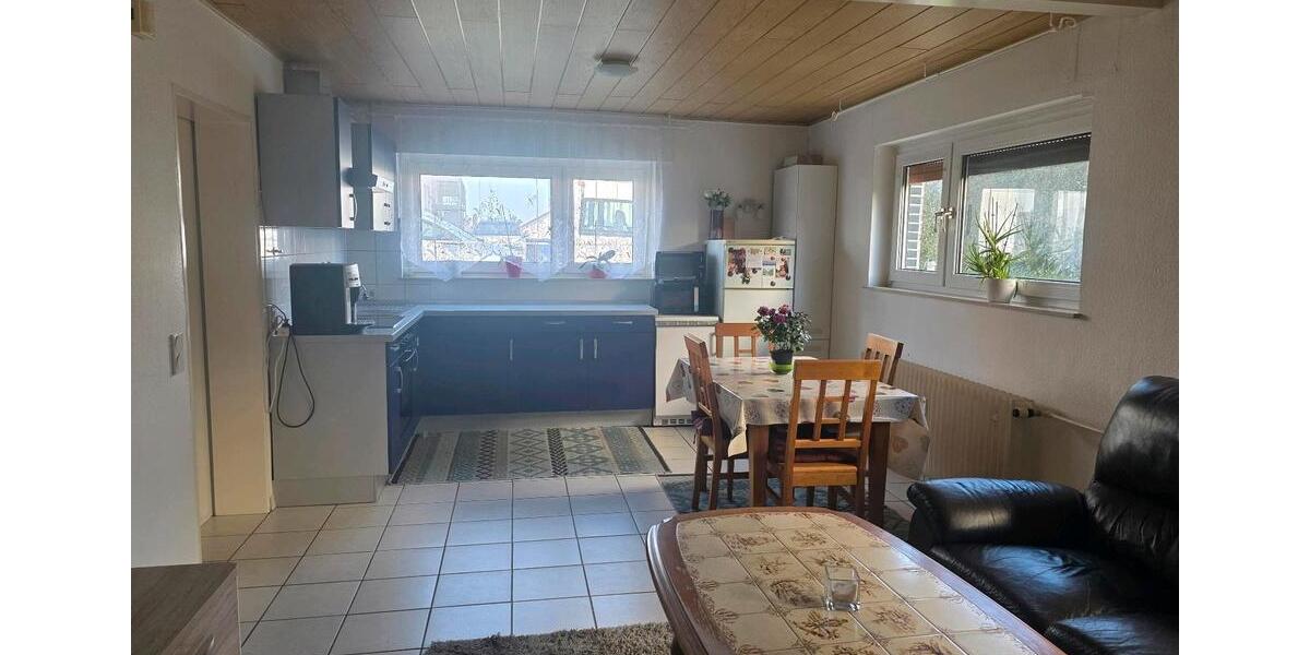 Etagenwohnung Friedberg (Hessen) - 2 Zimmer, 60 m&sup2;, 900&euro; | Angebot:26386393