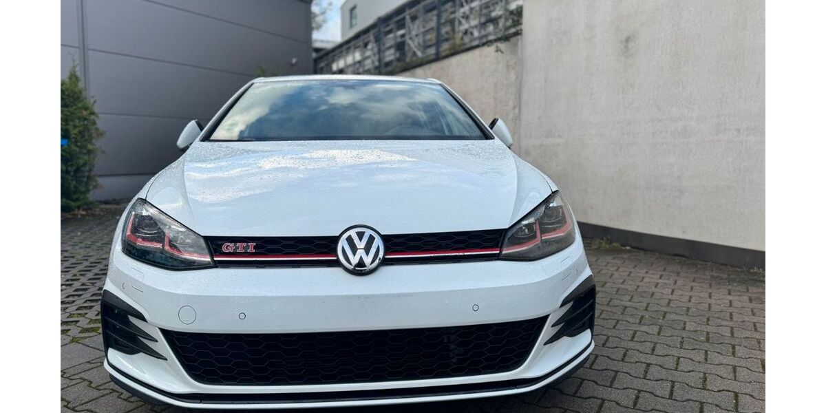 VW Golf 55.500 km 22.990 &euro; Frankfurt 65931