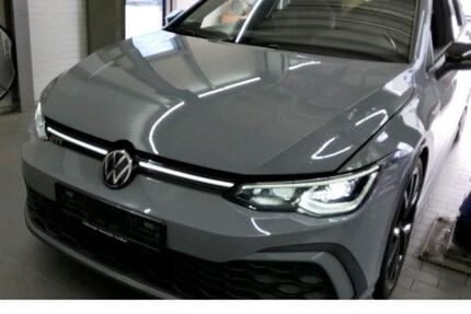 VW Golf 77.505 km 28.180 &euro; Frankfurt 60326