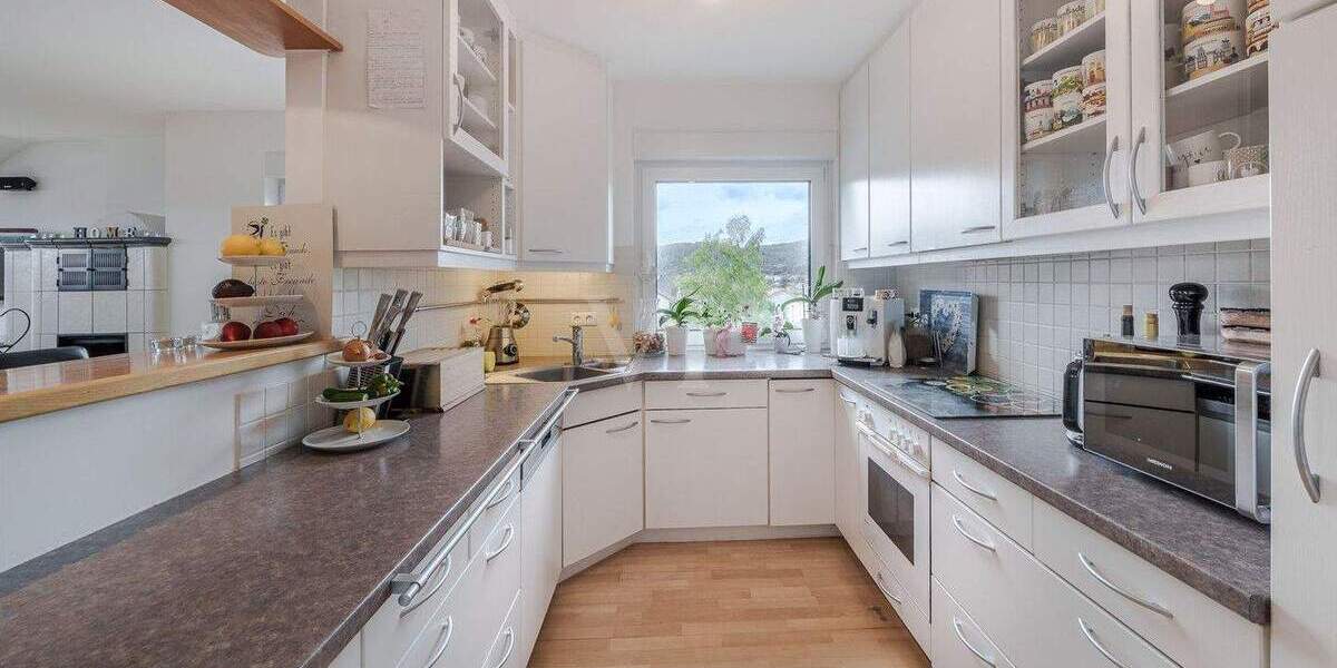 Etagenwohnung Kelkheim (Taunus) Fischbach - 3 Zimmer, 98 m&sup2;, 395.000&euro; | Angebot:25682199