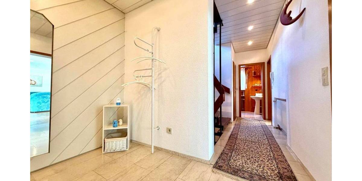 Mehrfamilienhaus, Wohnhaus Offenbach Bieber - 7 Zimmer, 221 m&sup2;, 445.000&euro; | Angebot:26891333