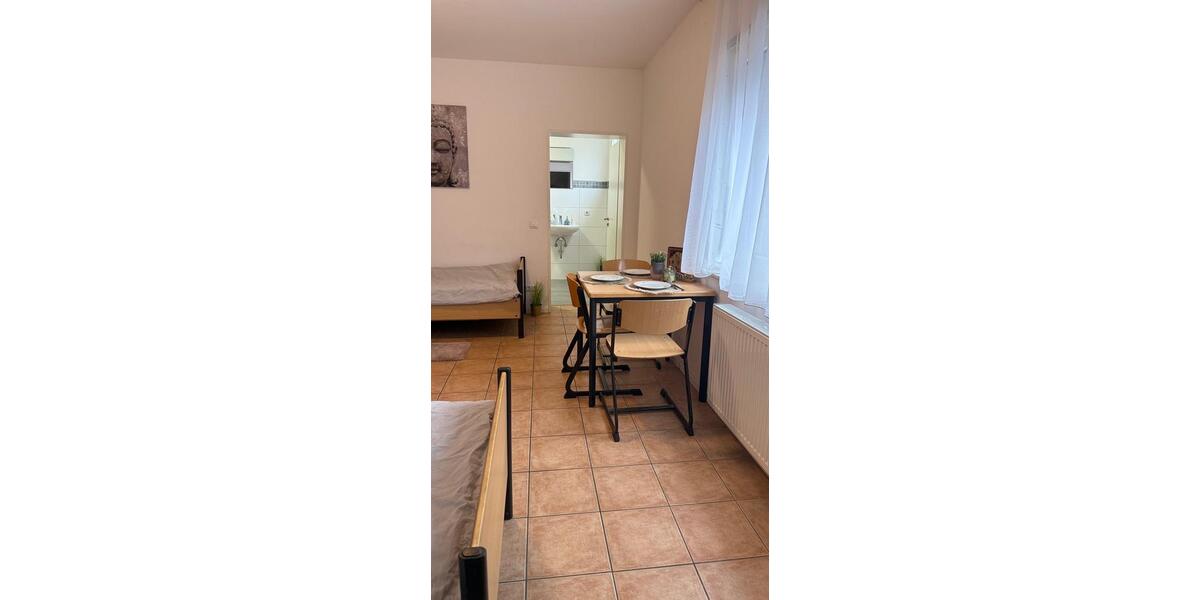 Erdgeschoßwohnung Bischofsheim - 1 Zimmer, 26 m&sup2;, 900&euro; | Angebot:25711726