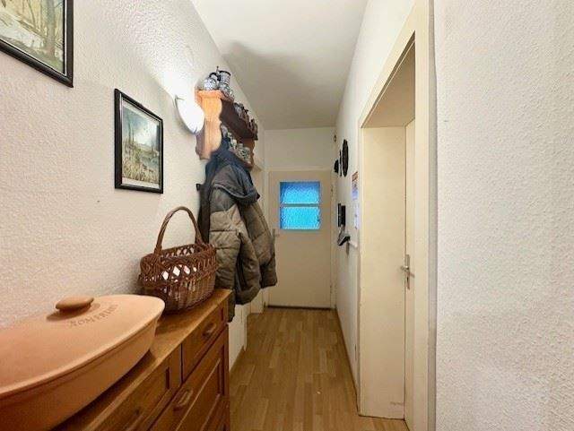 Mehrfamilienhaus, Wohnhaus Griesheim - 9 Zimmer, 193 m&sup2;, 695.000&euro; | Angebot:25737467