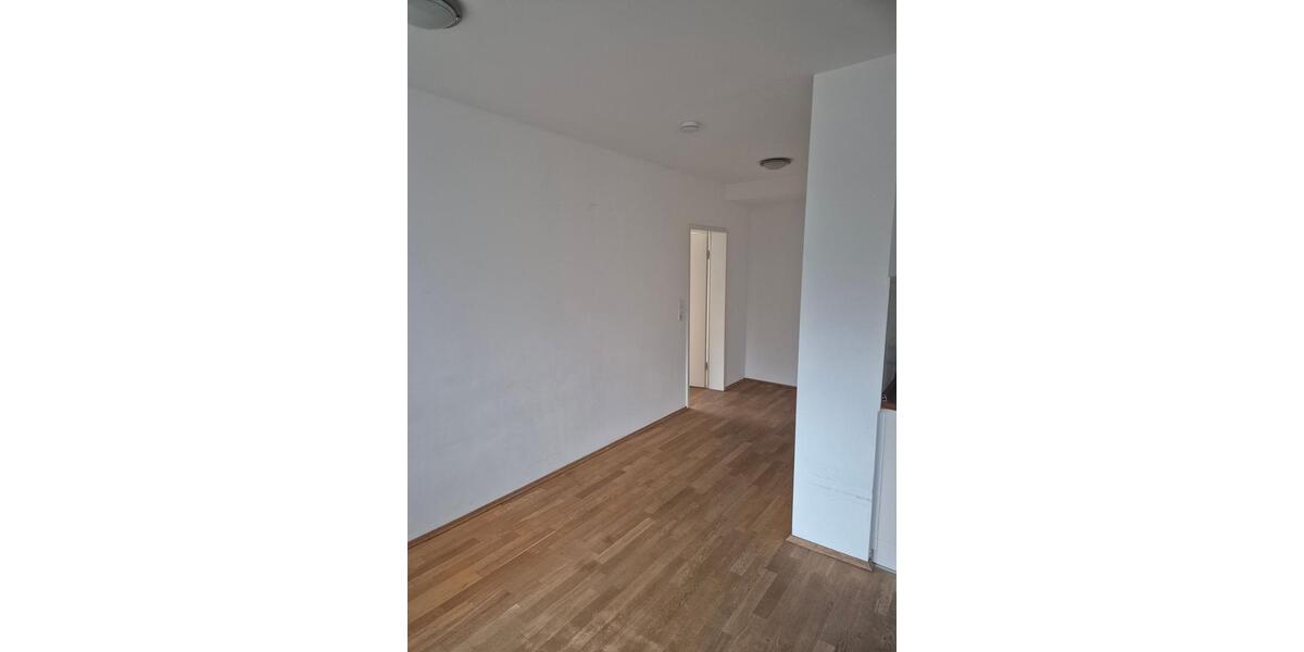 Etagenwohnung Frankfurt am Main Niederrad - 3 Zimmer, 73 m&sup2;, 1.244&euro; | Angebot:25266796