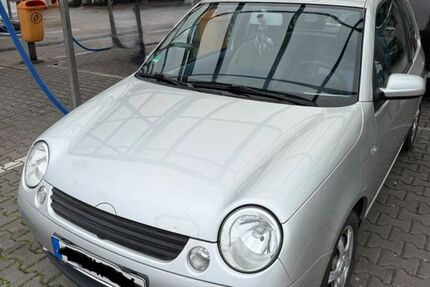 VW Lupo 227.537 km 950 &euro; Frankfurt am Main 60314