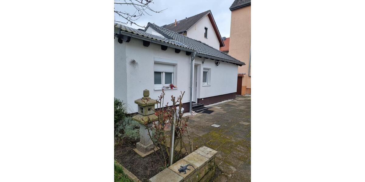 Erdgeschoßwohnung Offenbach am Main Bieber - 1.5 Zimmer, 33 m&sup2;, 2.190&euro; | Angebot:26278193