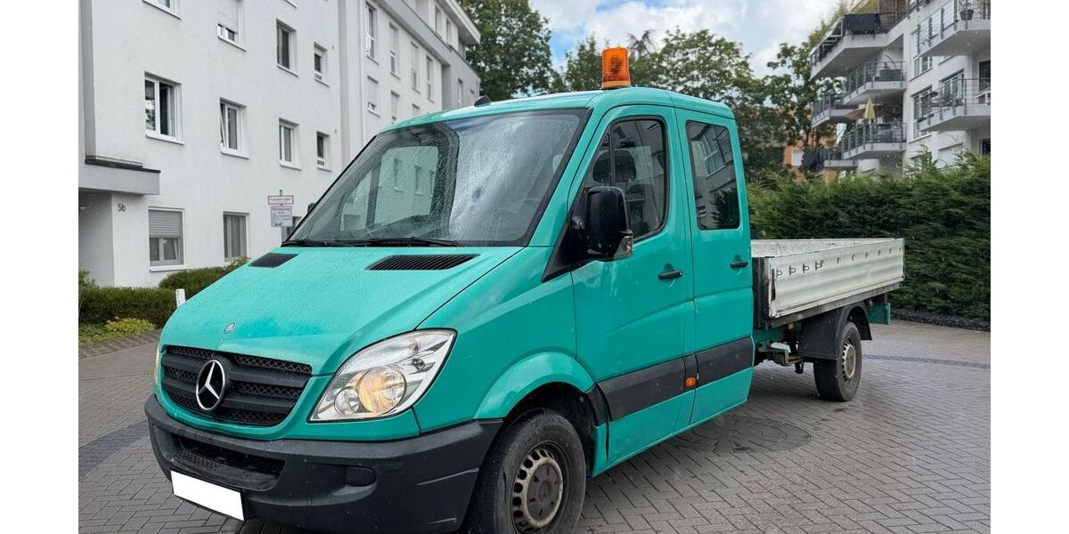 Mercedes-Benz Sprinter 296.000 km 6.600 &euro; Frankfurt Am Main 60386