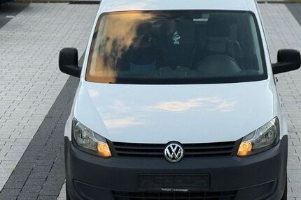 VW Caddy 189.000 km 6.490 &euro; Offenbach am Main 63069