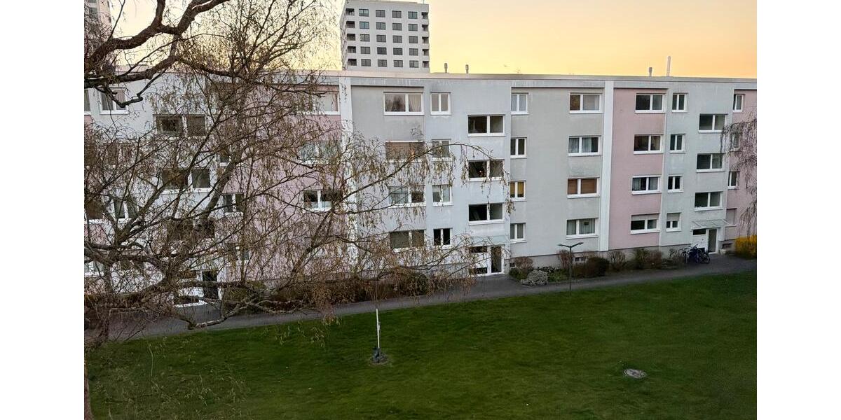 Etagenwohnung Frankfurt am Main Sachsenhausen Süd - 2 Zimmer, 63 m&sup2;, 1.500&euro; | Angebot:25792450