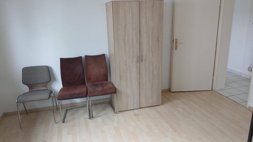 Etagenwohnung Langen (Hessen) - 4 Zimmer, 105 m&sup2;, 1.550&euro; | Angebot:25782759