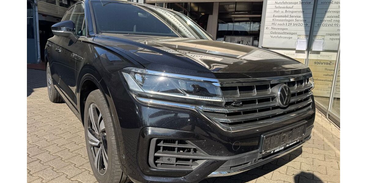 VW Touareg 61.553 km 53.450 &euro; Frankfurt am Main 65936