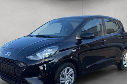 Hyundai i10 1.001 km 14.990 &euro; Frankfurt 60386