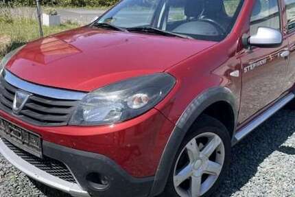 Dacia Sandero 165.000 km 3.350 € Ober-Mörlen 61239