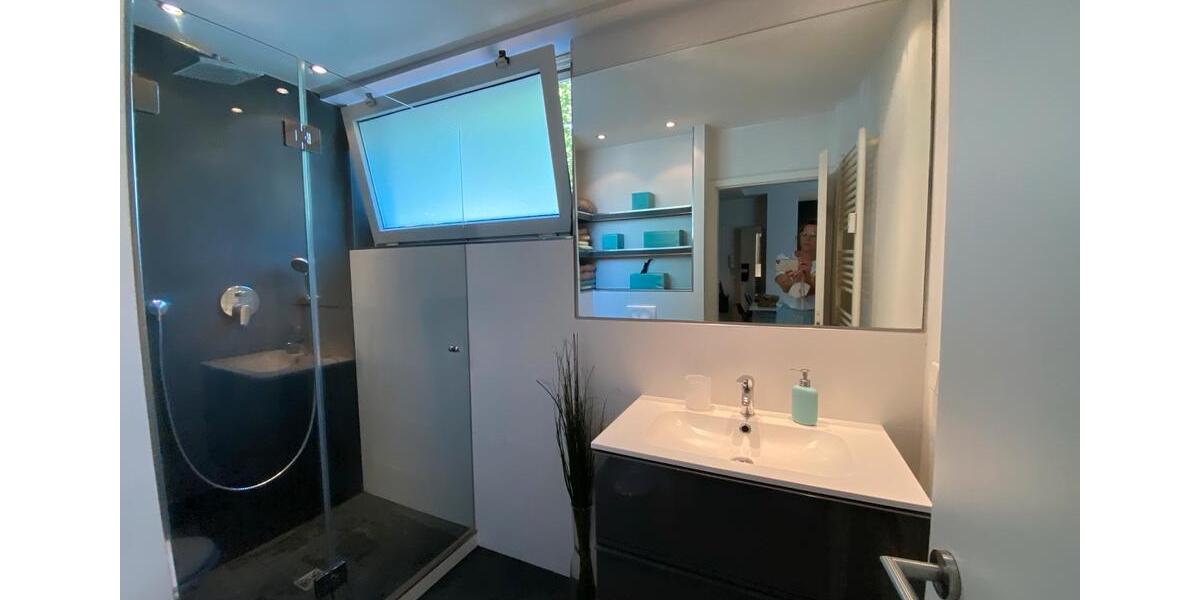 Stylish & fully furnished apartment near Zoo - 1 person 1 zimmer