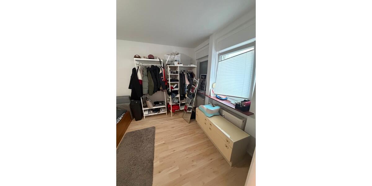 Etagenwohnung Offenbach am Main Hafen - 2 Zimmer, 55 m&sup2;, 1.200&euro; | Angebot:25715271