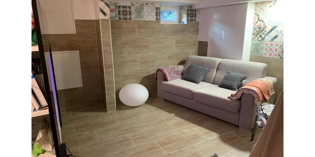 Reihenhaus Frankfurt am Main Eschersheim - 3 Zimmer, 90 m&sup2;, 650.000&euro; | Angebot:26240595