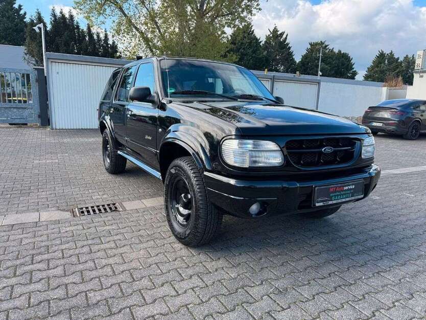 Explorer