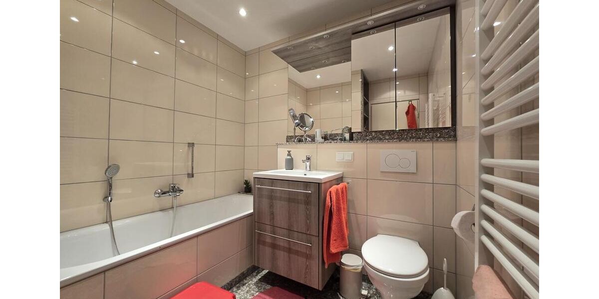 Schöne 3-Zi.-Wohnung mit Blick auf die Skyline 3 zimmer